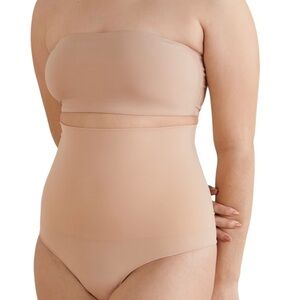 Skims Core Control Thong Back Panty Size XXS/S Tan